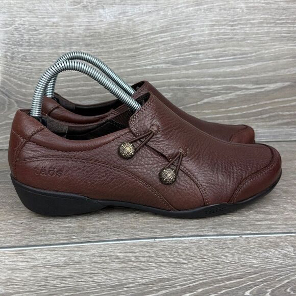 Taos Footwear Shoes - Taos Encore Women’s Sz 8/EU 39 Brown Leather Slip On Hook & Loop Comfort Loafer